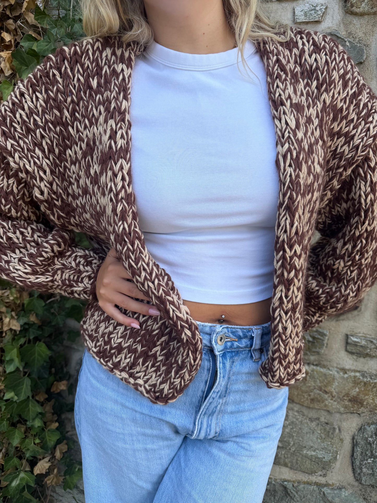 Strickjacke mokka melange handmade