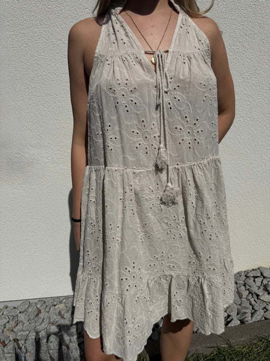 Besticktes Neckholder Kleid