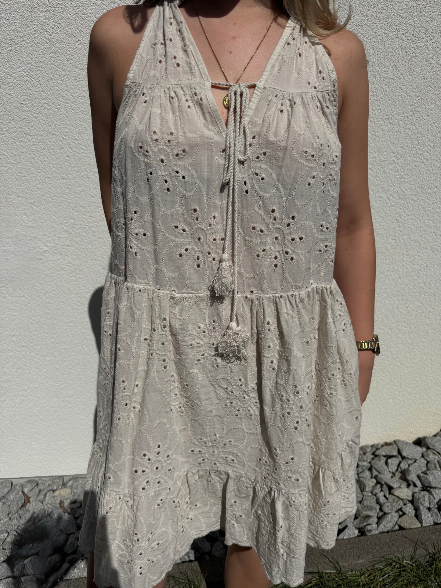 Besticktes Neckholder Kleid