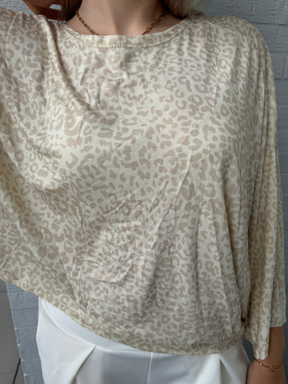 Oversize Shirt mit weiten Ärmeln Leo
